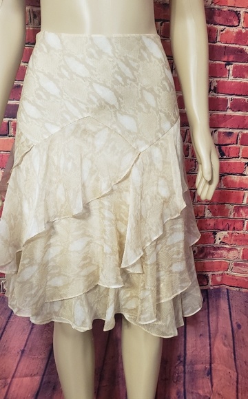 Ralph Lauren Green Label Ruffle Beige Skirt